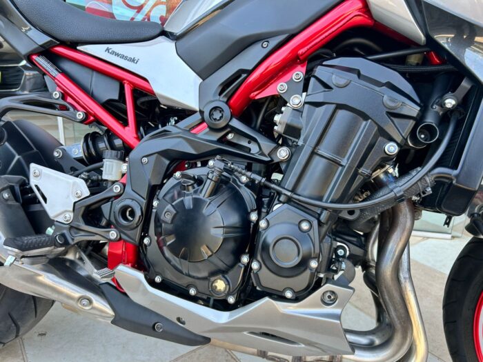 Z900 ABS 2023 - Imagem 9