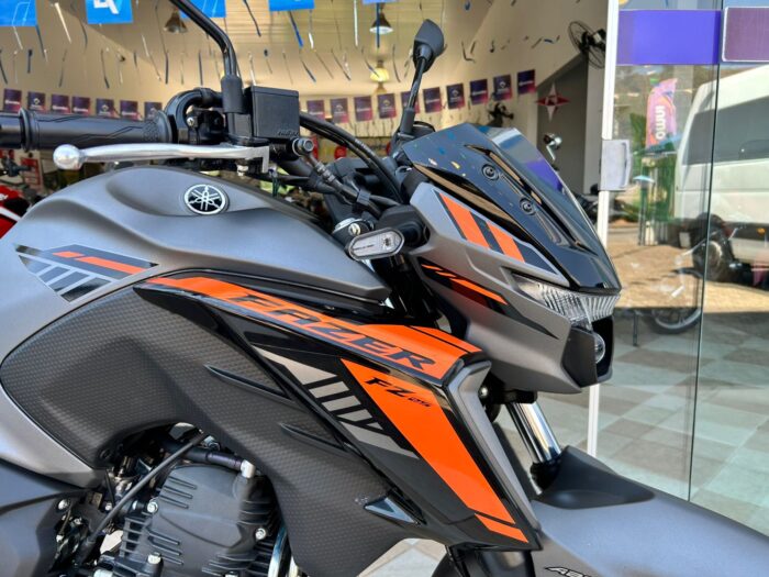 FAZER 250 FLEX 2025 - Imagem 6