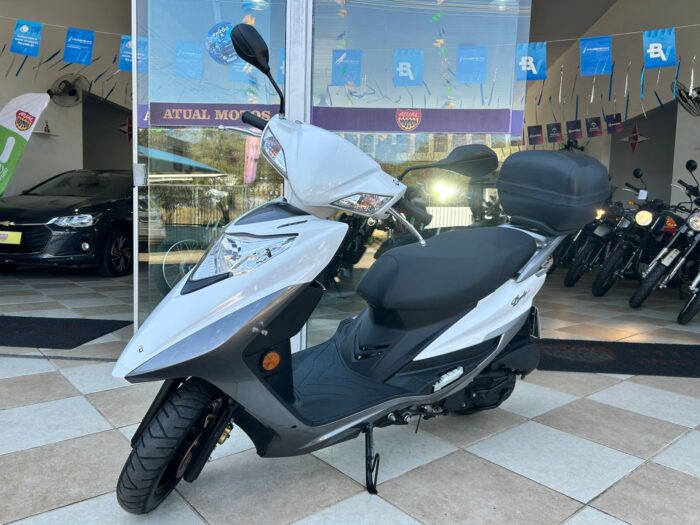 LINDY 125 - 2025