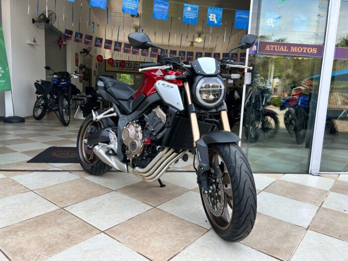 CB 650R 2022 - Imagem 3